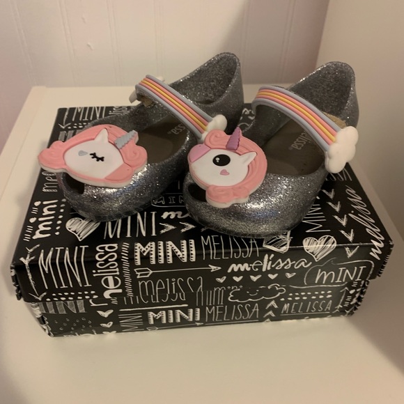 BRAND NEW Mini Melissa unicorn sandals - Picture 2 of 4